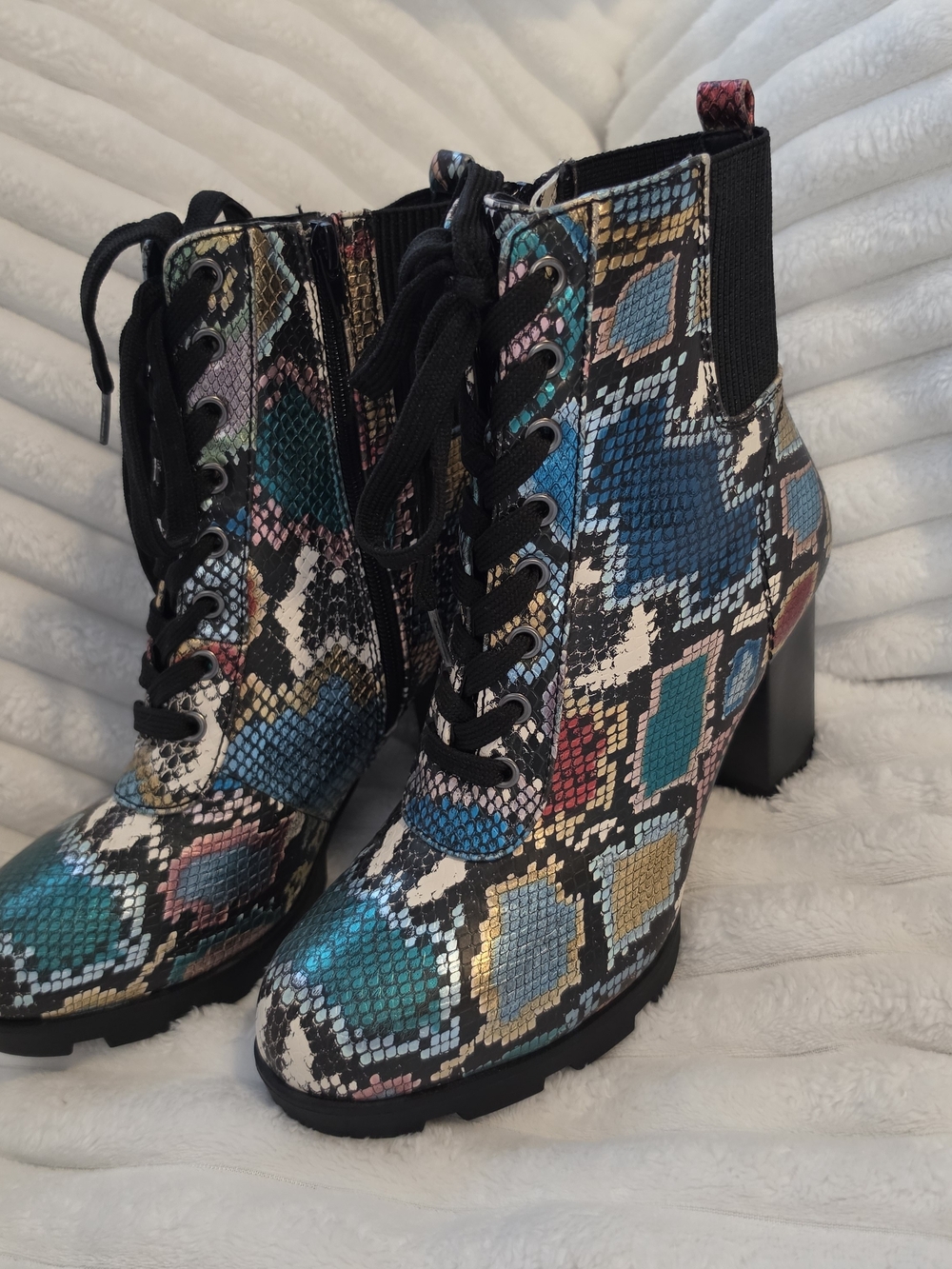 BAMBOO Multicolor Snake-Print Lace-Up Block Heel Booties